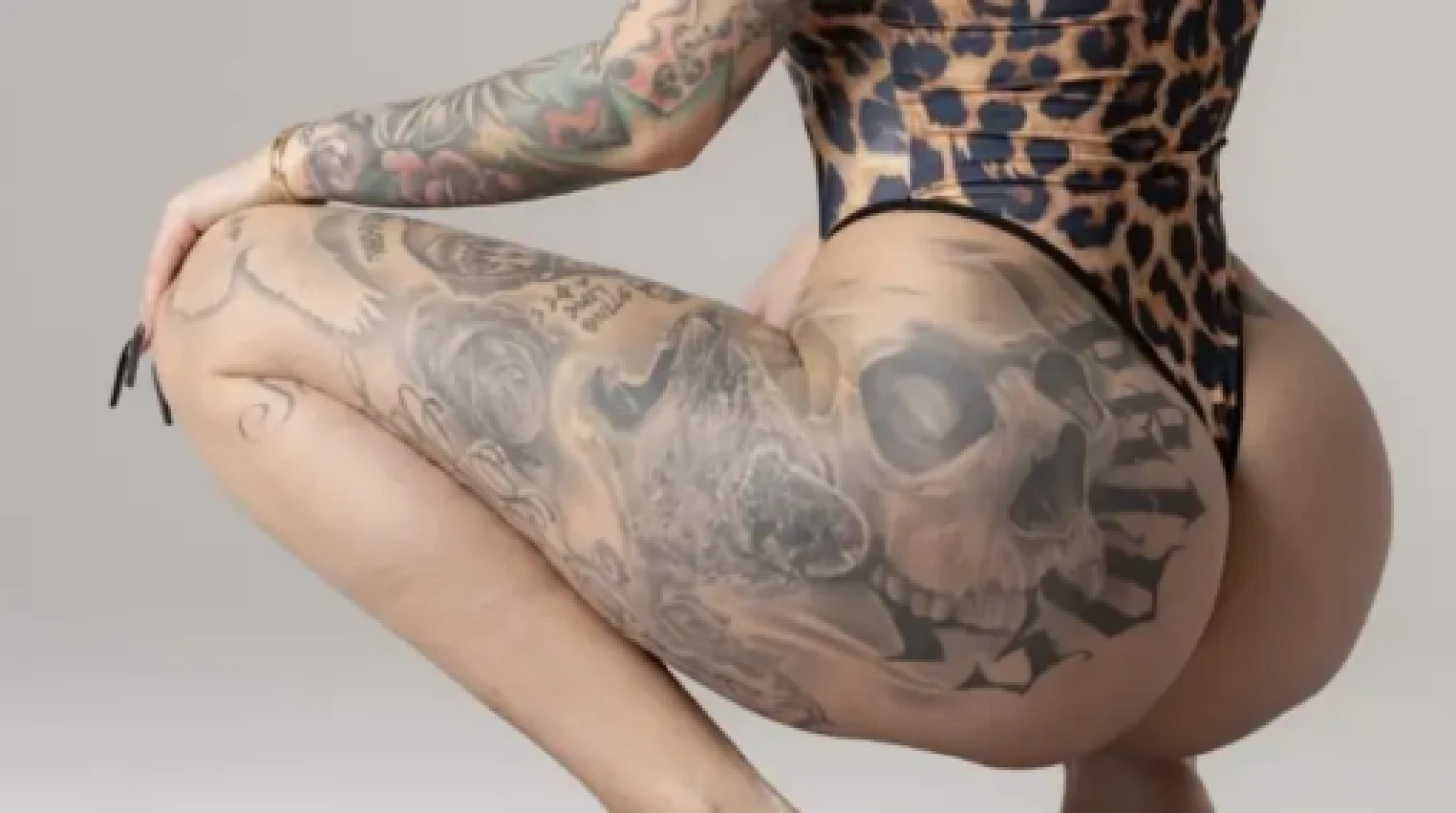 Profile Banner of Blondie Bombshell