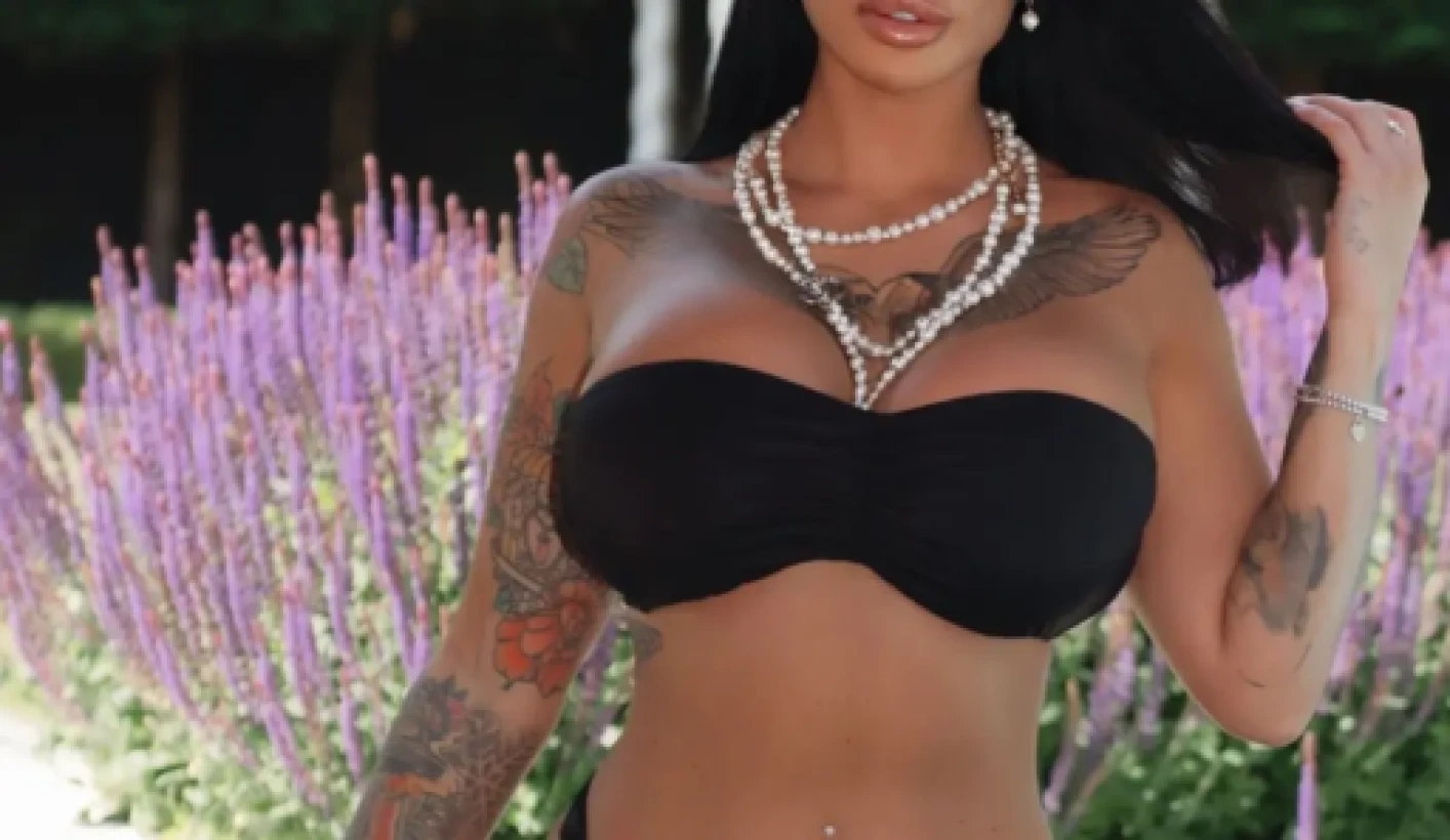 Profile Banner of Lexi Lush